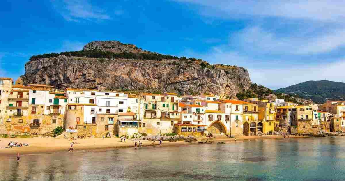 Fontane Bianche, Sicily