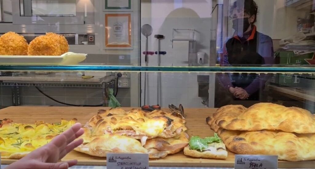 Where Should I Purchase Vegetarian Food In Italy?